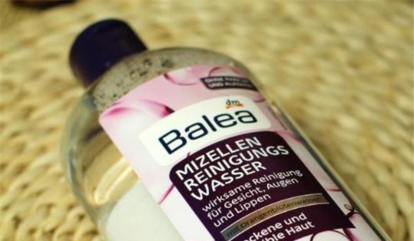 balea芭乐雅卸妆水如何使用 步骤很重要