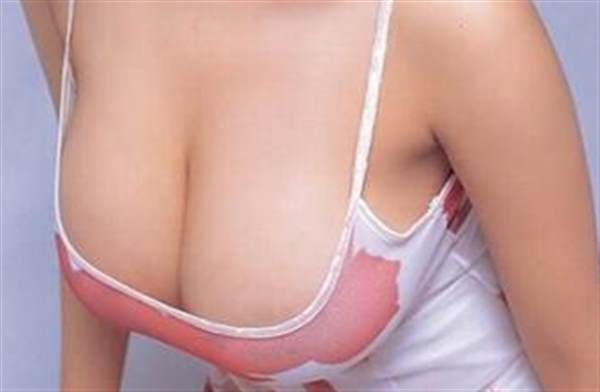 乳房下垂整形美容费用是多少